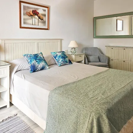 2 Bed Garden Mimosas Cabopino *